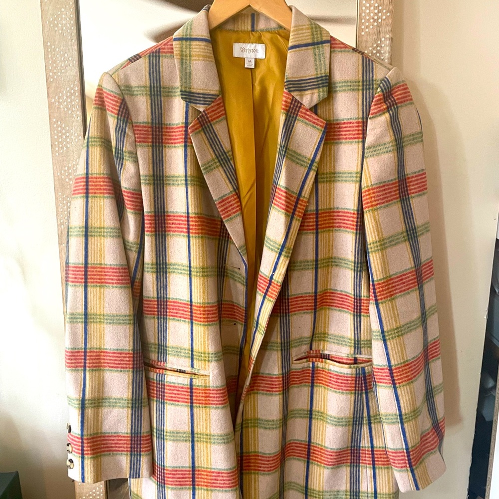 Brixton
MERRY BLAZER
Size: M

Worn once. No flaws.